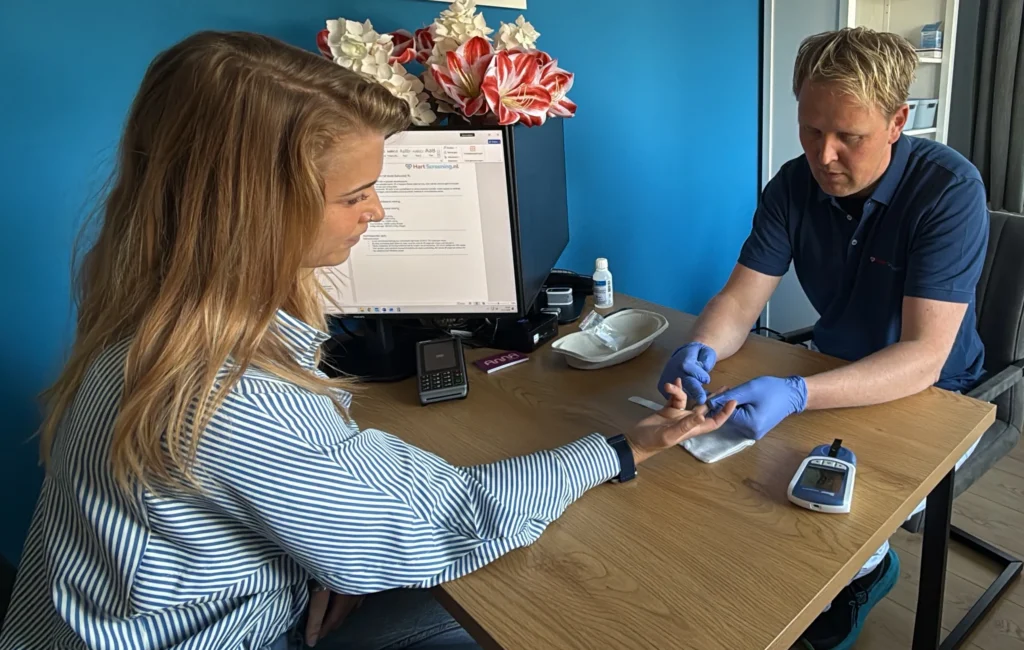 Bloedonderzoek cholesterol. Hartscreening, hart controle en hart check in Noord Nederland Drachten, Friesland